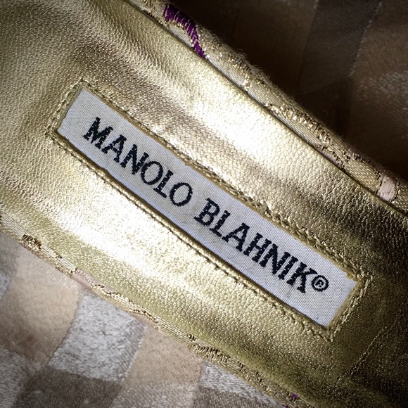 MANOLO BLAHNIK® Gold Coin Beaded Damask Sandal 36 - Picture 3 of 10